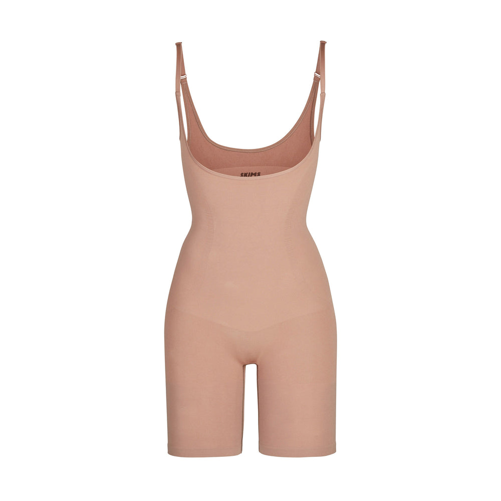 Skims OPEN BUST BODYSUIT W. OPEN GUSSET Bodysuit Abrikoos | 41ZDSPBOR