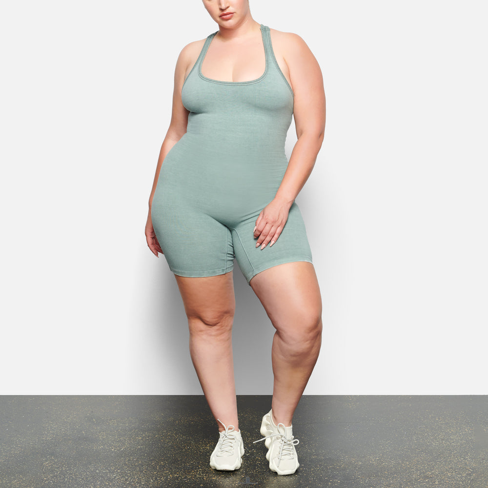 Skims OUTDOOR Mid Thigh Bodysuit Blauw | 10XLNOWSK