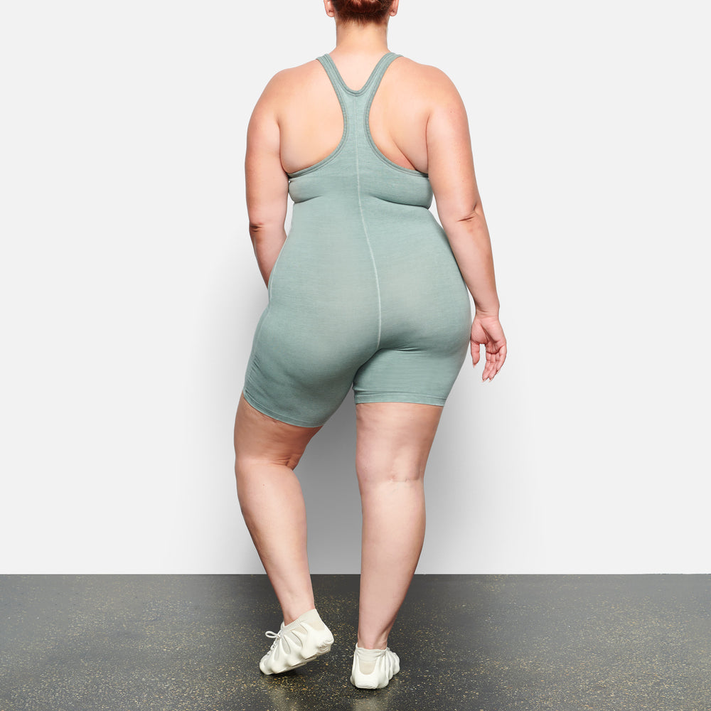 Skims OUTDOOR Mid Thigh Bodysuit Blauw | 10XLNOWSK
