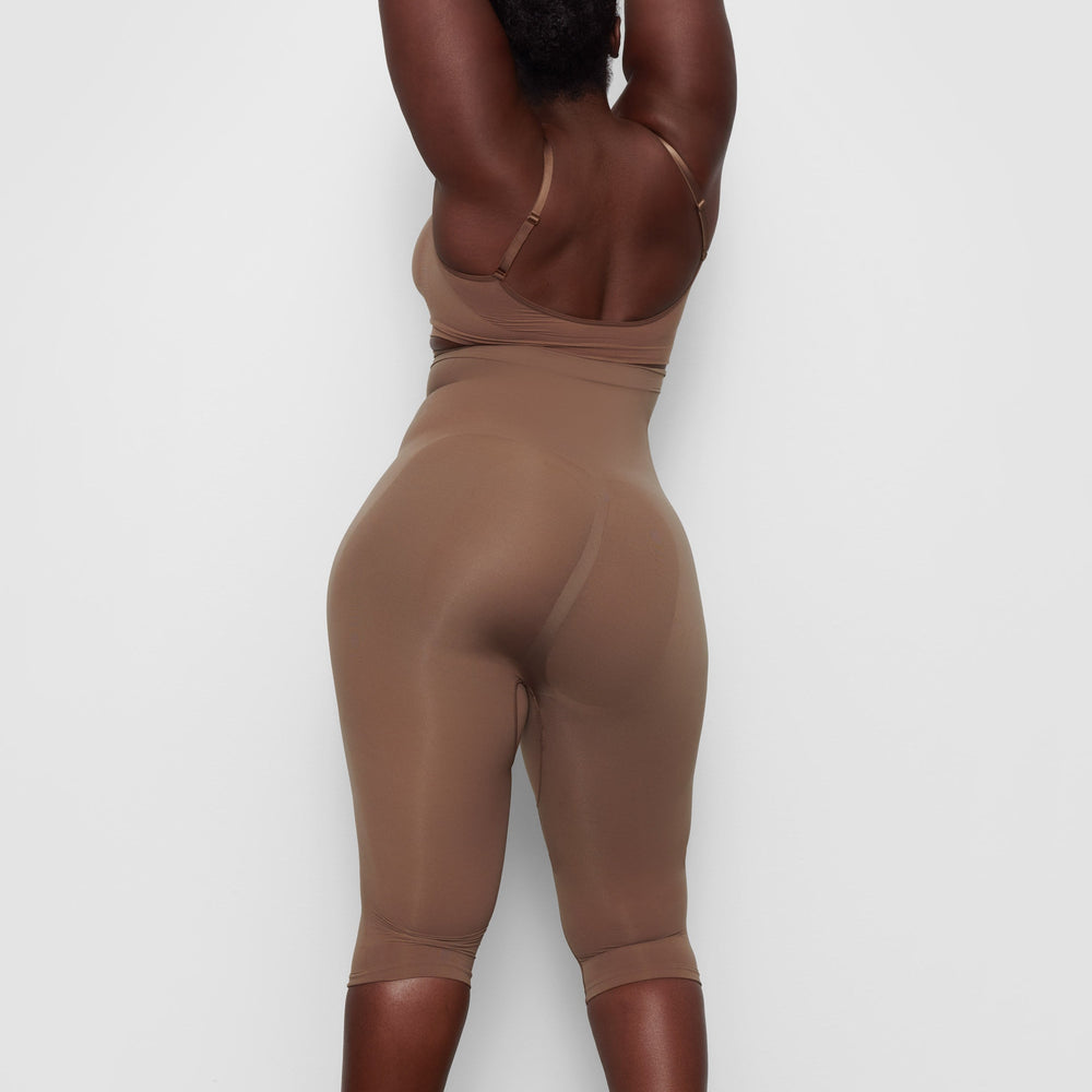 Skims SCULPTING BELOW THE KNEE Leggings Abrikoos | 39GXKWYOU