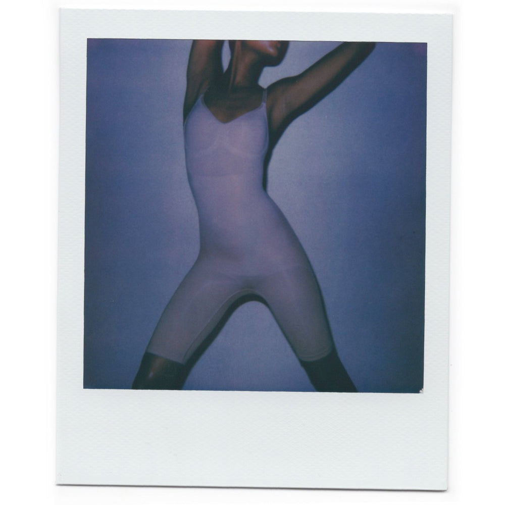 Skims SCULPTING BODYSUIT MID THIGH W. OPEN GUSSET Bodysuit Beige | 31JQTAWGY