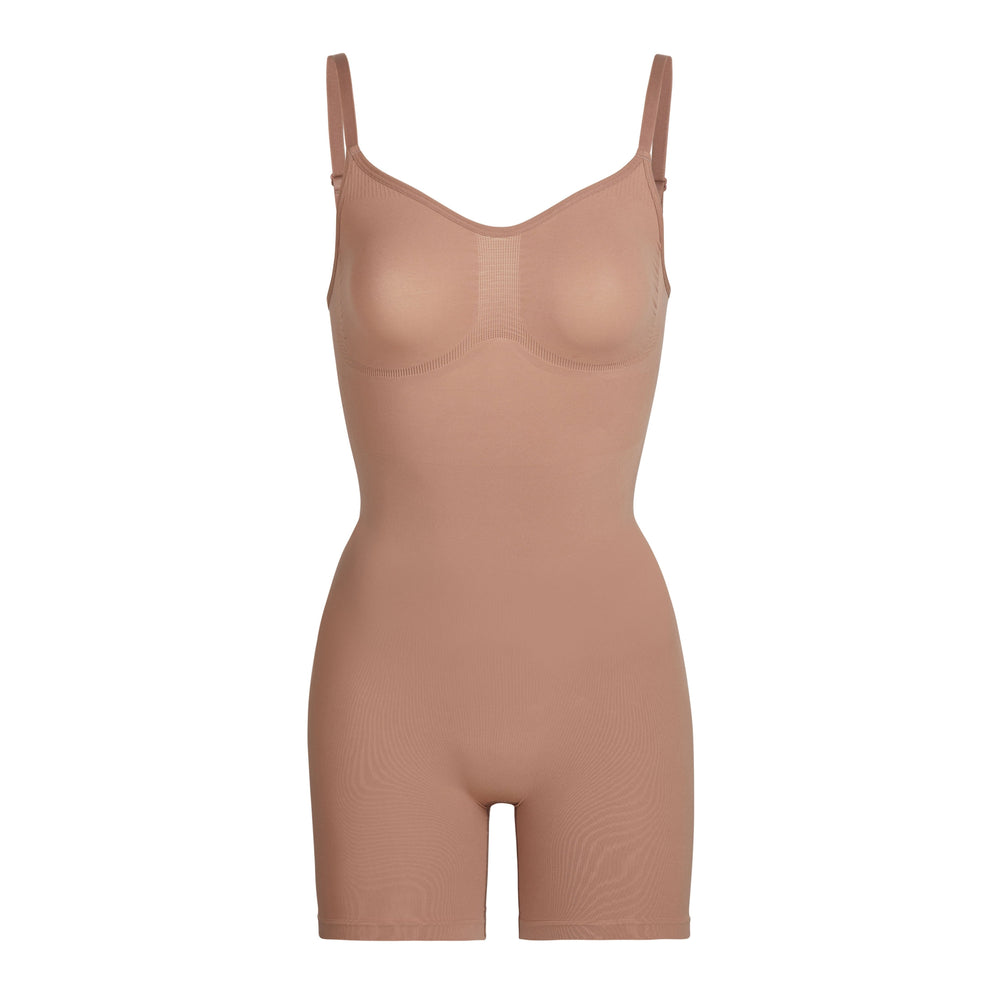 Skims SCULPTING BODYSUIT MID THIGH W. OPEN GUSSET Bodysuit Abrikoos | 37VFBDCYQ