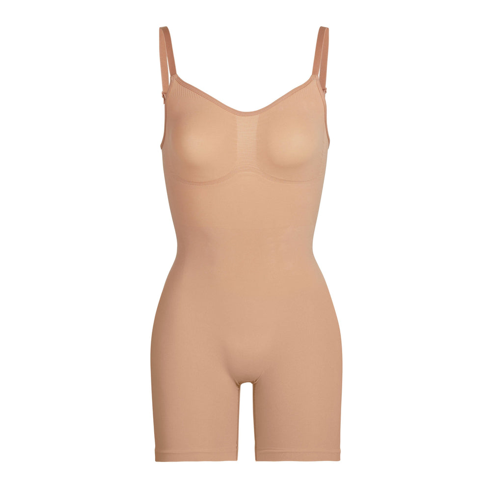 Skims SCULPTING BODYSUIT MID THIGH W. OPEN GUSSET Bodysuit Beige | 51WVQCGJH