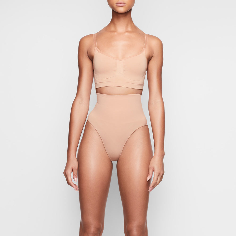 Skims SCULPTING Bralette Beige | 12GKBFMCS