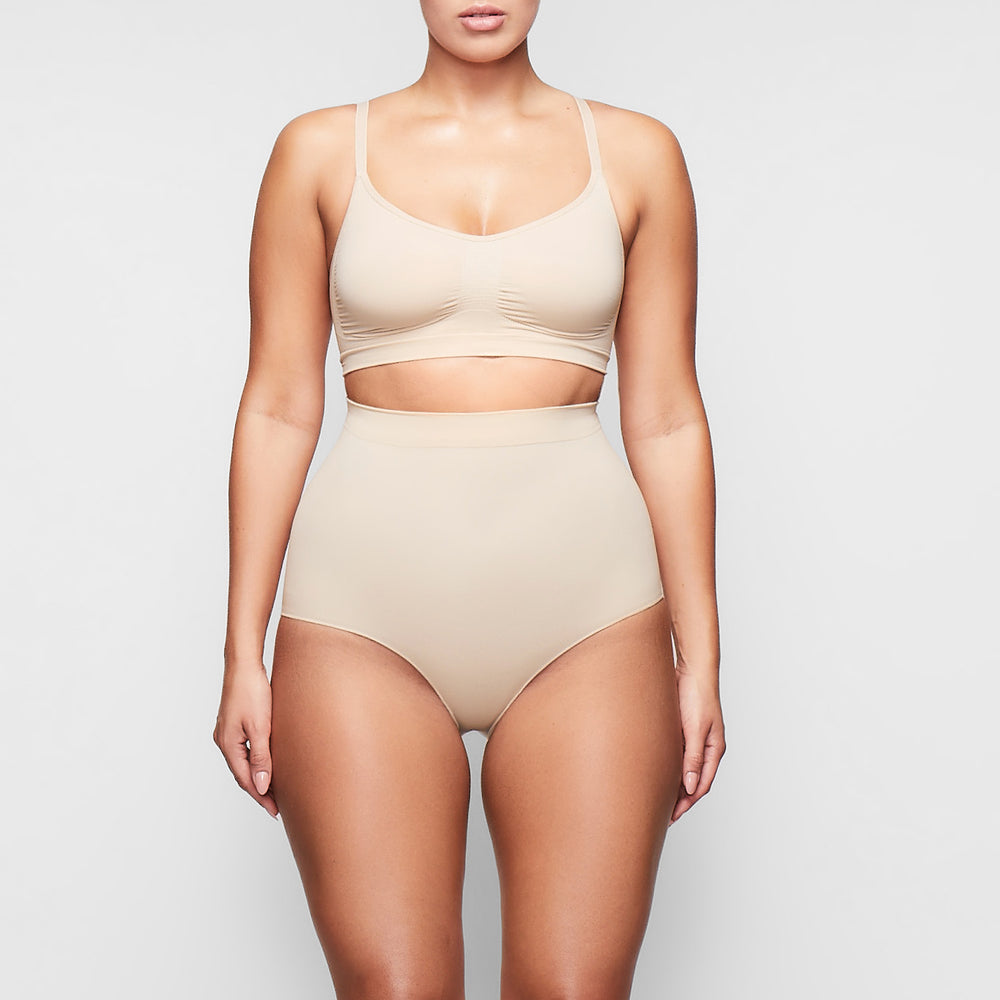 Skims SCULPTING Bralette Beige | 37MDWQVZT