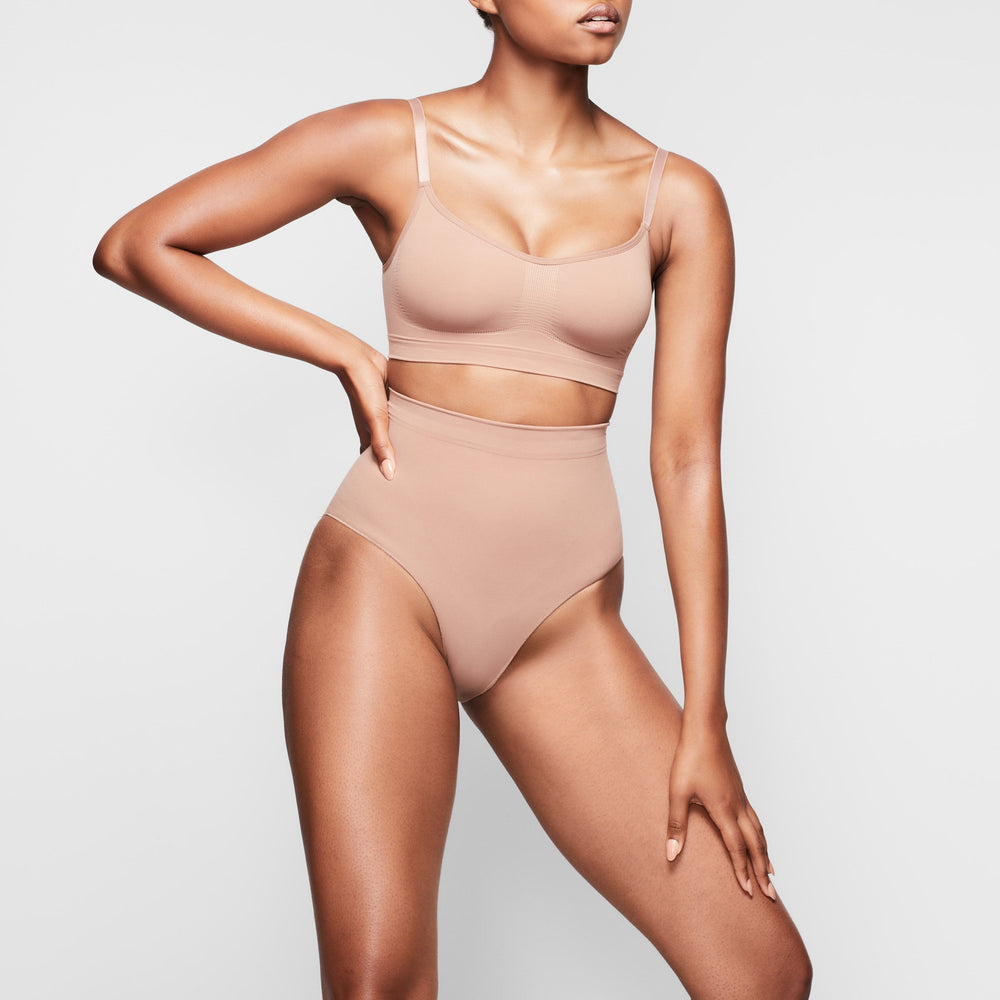 Skims SCULPTING MID WAIST Brief Abrikoos | 48JGBWKPC