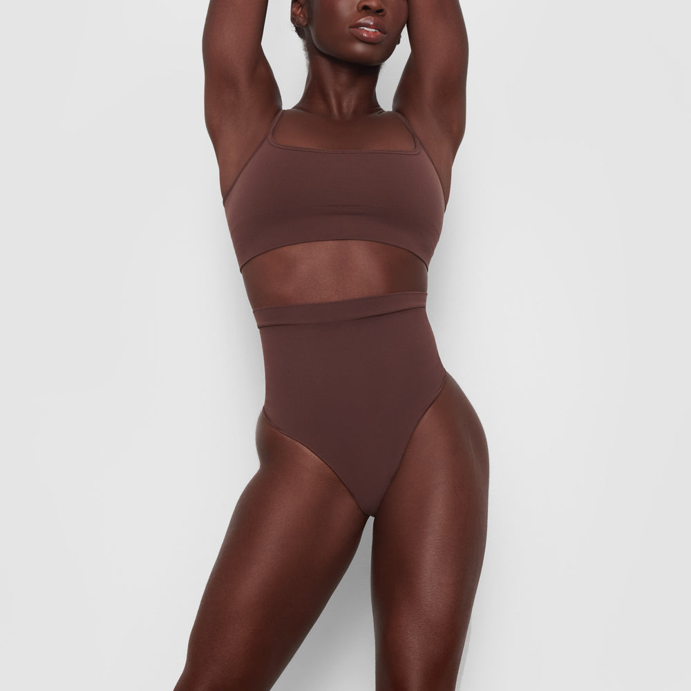 Skims SCULPTING MID WAIST Thong Chocola | 92NCOESWD