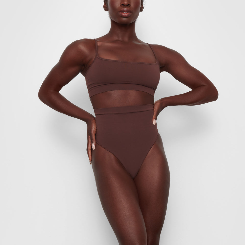 Skims SCULPTING SCOOP NECK Bralette Chocola | 45UKLNWBY