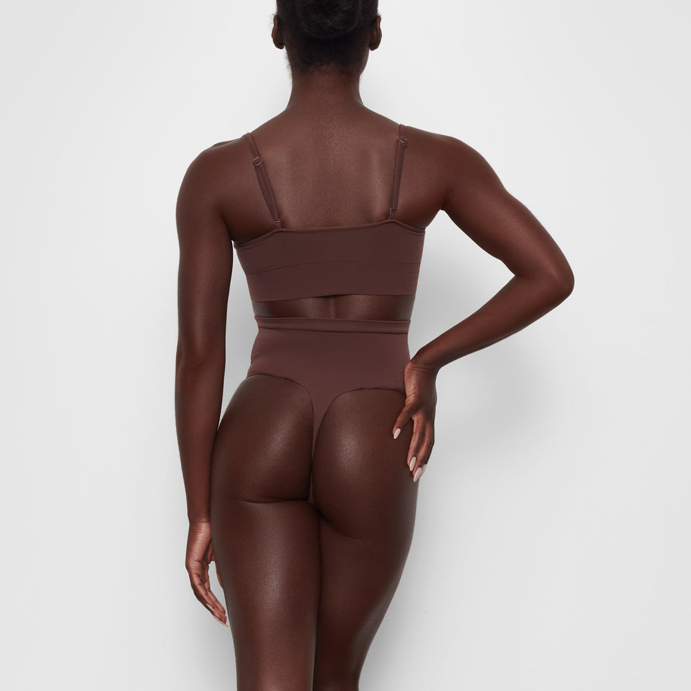 Skims SCULPTING SCOOP NECK Bralette Chocola | 45UKLNWBY