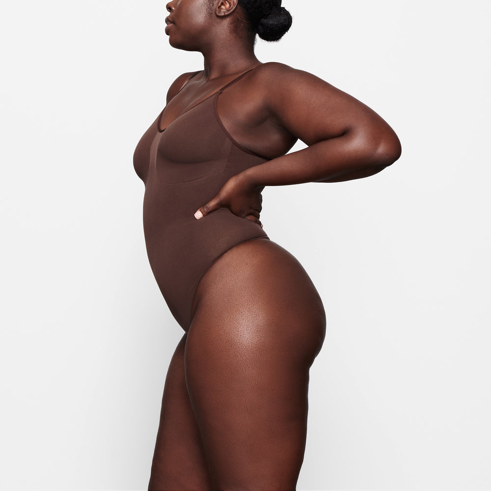 Skims SCULPTING THONG Bodysuit Chocola | 73SLTEBUN