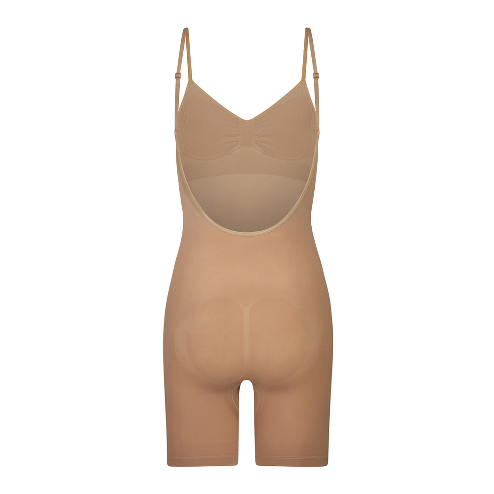 Skims SEAMLESS SCULPT MID THIGH Low Back Bodysuit Beige | 24THMQYGB