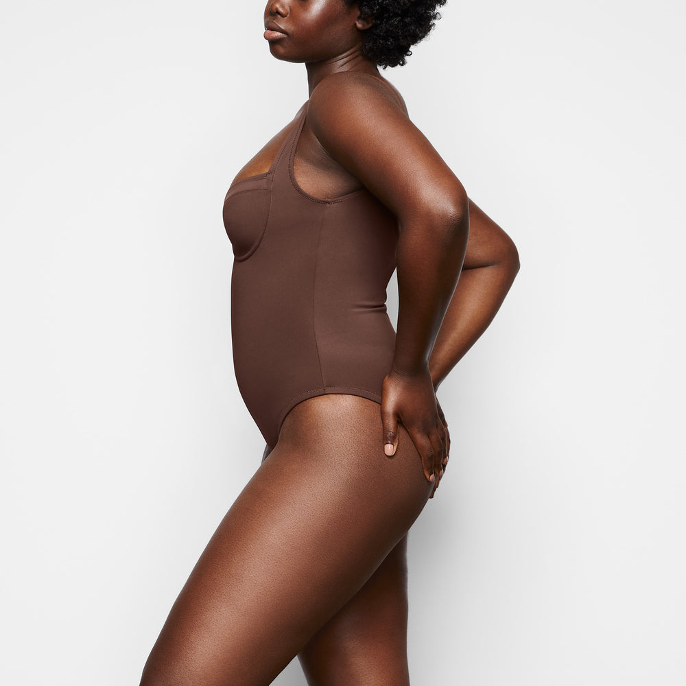Skims SHAPING SWIM UNDERWIRE One Piece Chocola | 03HIUQLZE