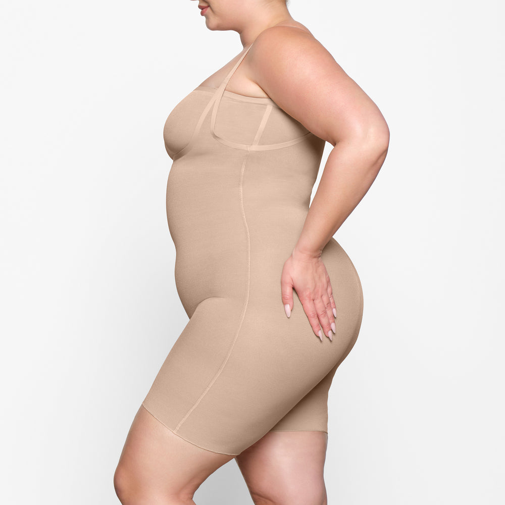 Skims SHEER SCULPT OPEN BUST Bodysuit Beige | 89DKNFIBO