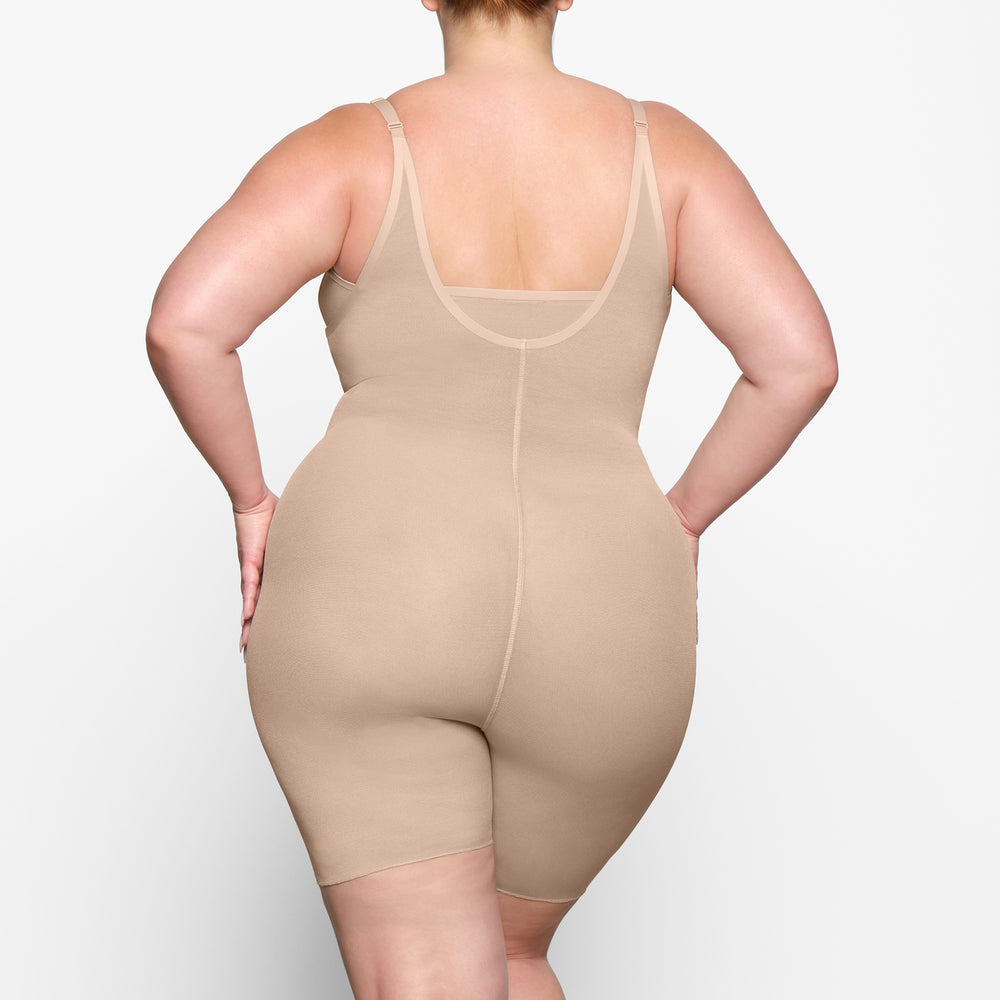 Skims SHEER SCULPT OPEN BUST Bodysuit Beige | 89DKNFIBO