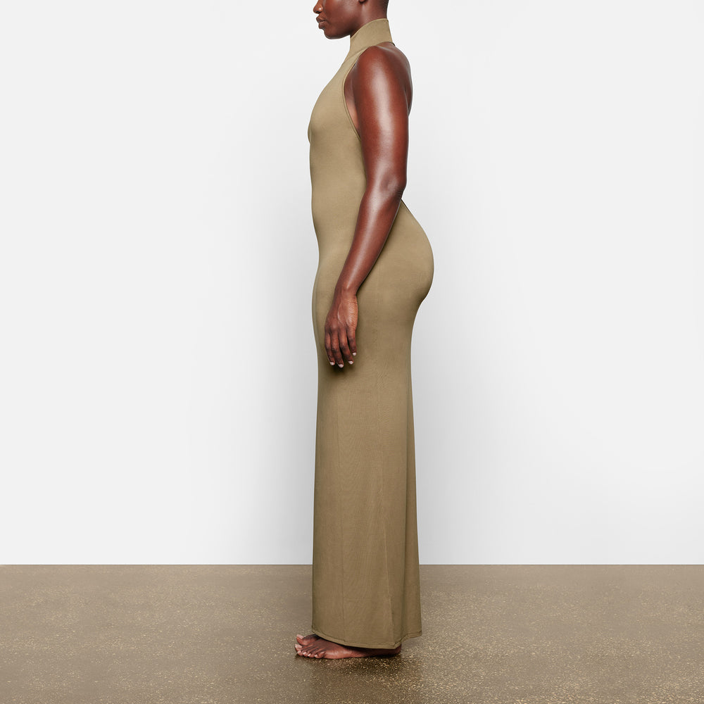 Skims SMOOTH LOUNGE LOW BACK HALTER Jurk Khaki | 93YZSWCQK