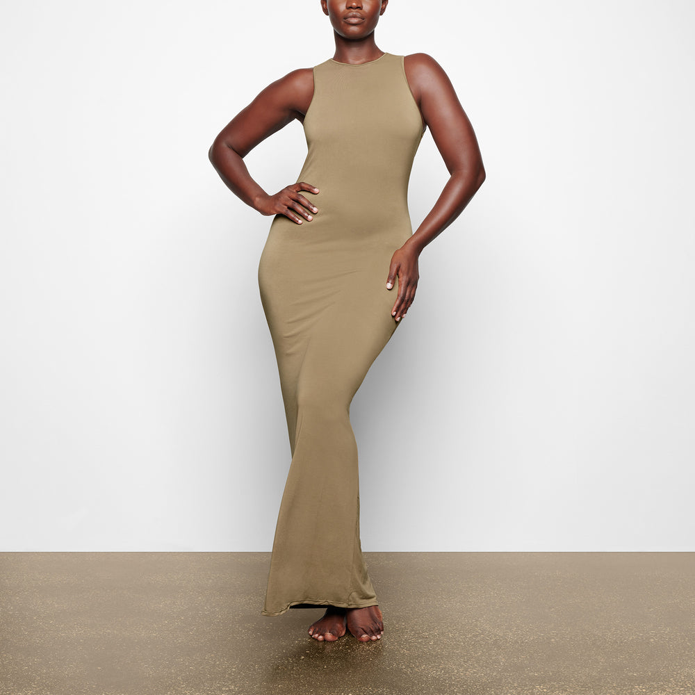 Skims SMOOTH LOUNGE OPEN RACERBACK Jurk Khaki | 20TZUKIBV