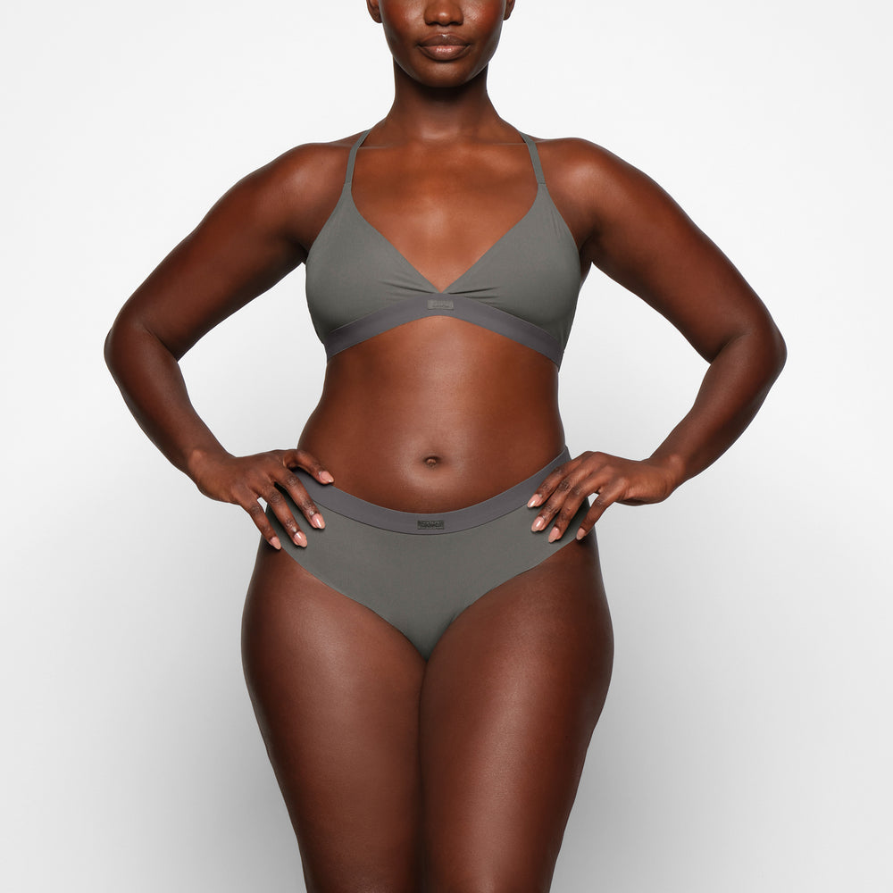Skims SMOOTH RIB RACERBACK TRIANGLE Bralette Diepgrijs | 62JLKFXSE