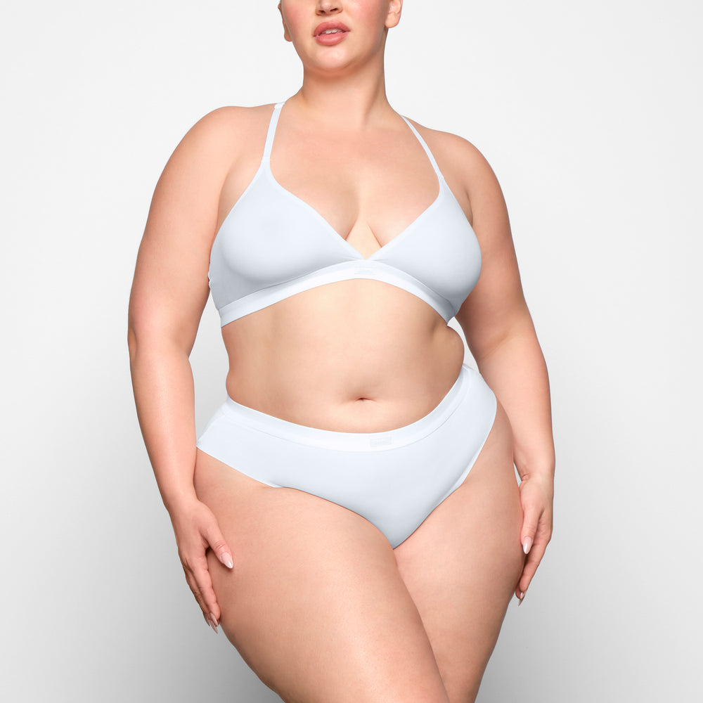 Skims SMOOTH RIB RACERBACK TRIANGLE Bralette Wit | 94UZTJYGE