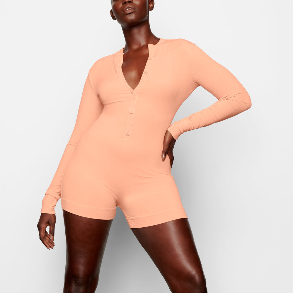 Skims SOFT LOUNGE BUTTON UP HENLEY Onesie Oranje | 51EHWLGPF