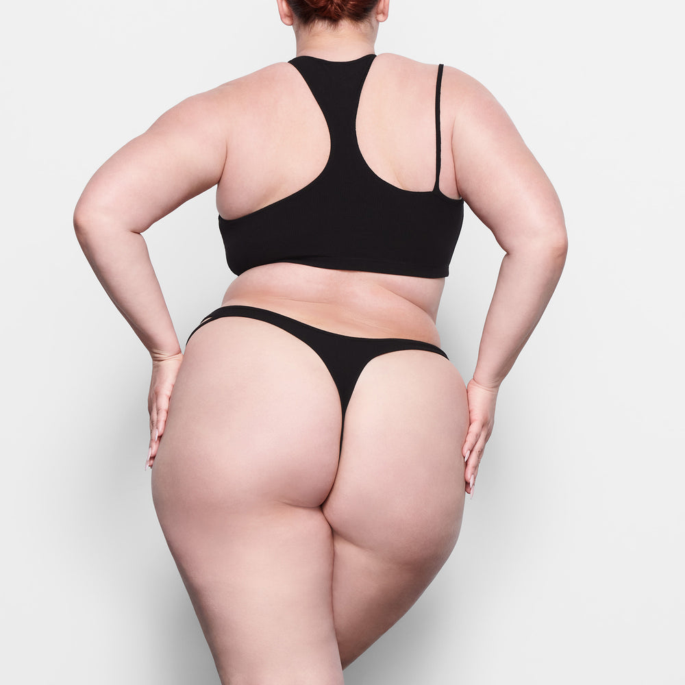 Skims SOFT LOUNGE CUT OUT Thong Zwart | 21ROICKYU