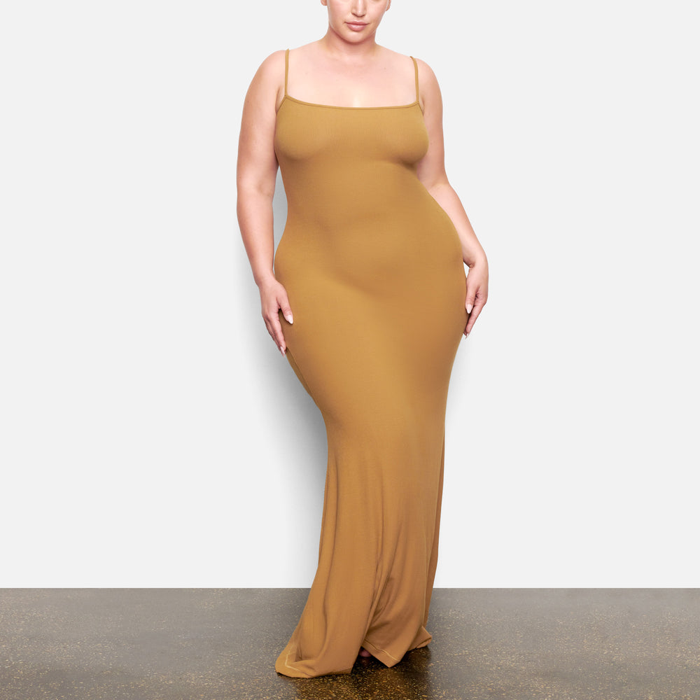 Skims SOFT LOUNGE LONG SLIP Jurk Goud | 93PDZRJST