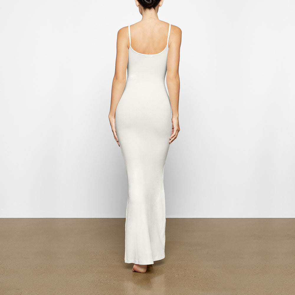Skims SOFT LOUNGE SHIMMER LONG SLIP Jurk Wit | 98TCXSKEN