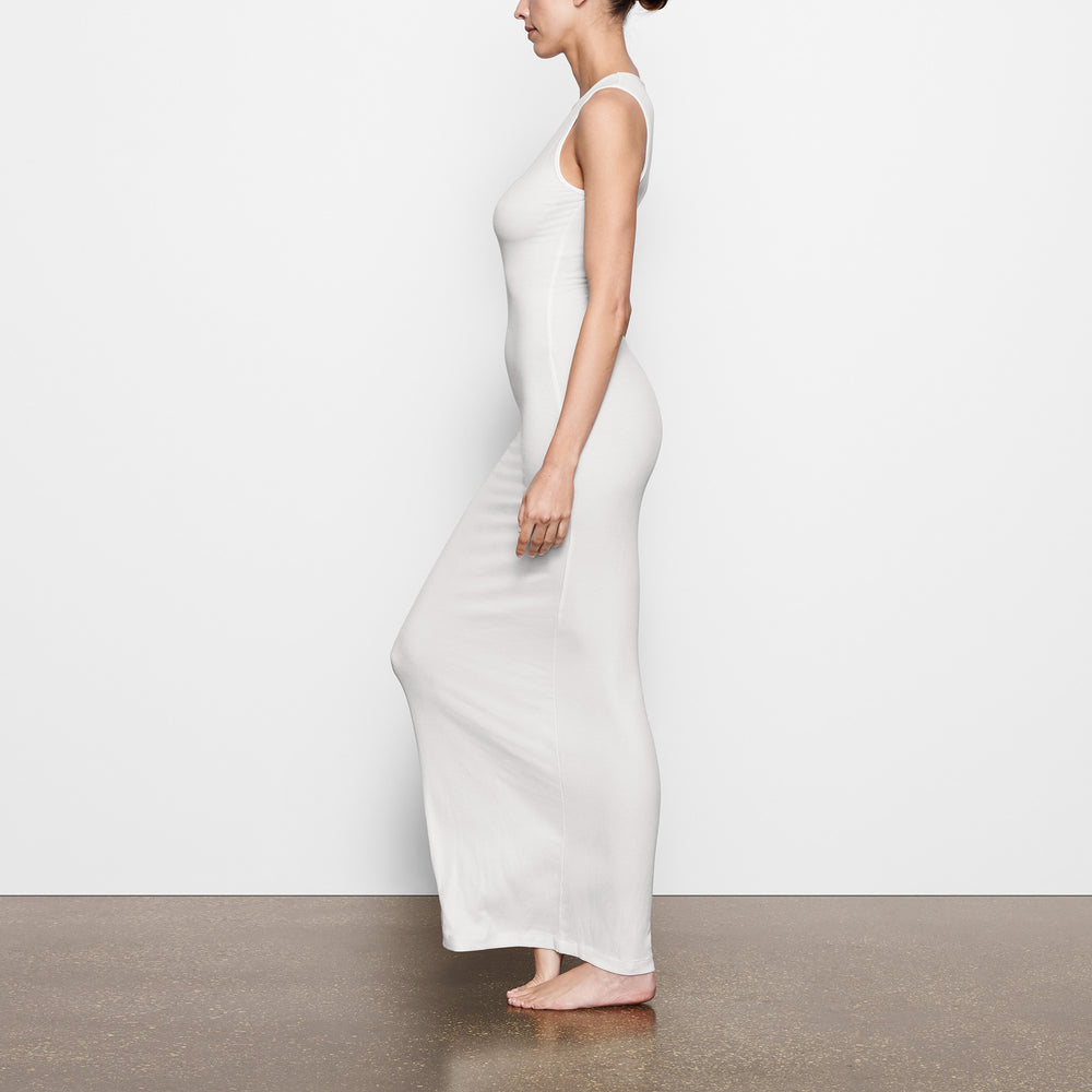 Skims SOFT LOUNGE SLEEVELESS LONG Jurk Wit | 46YPISHVD