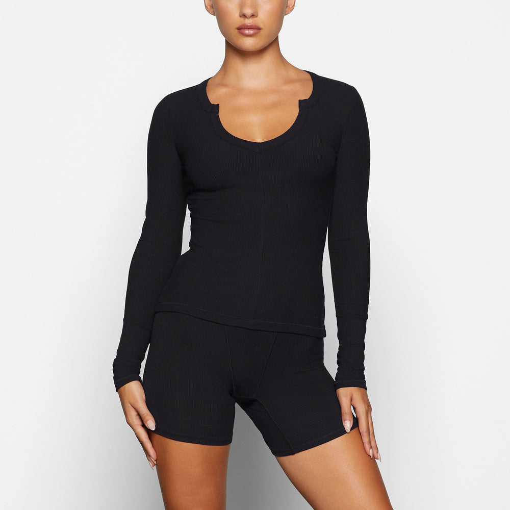 Skims SOFT LOUNGE SPLIT NECK LONG SLEEVE T-shirt Zwart | 86CXKEZPN
