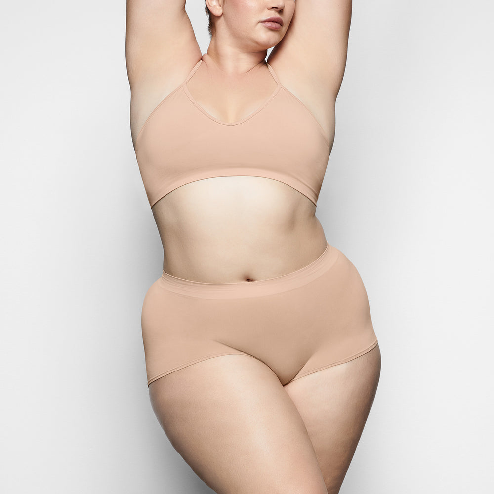 Skims SOFT SMOOTHING Boy Short Beige | 68EUSXYWV