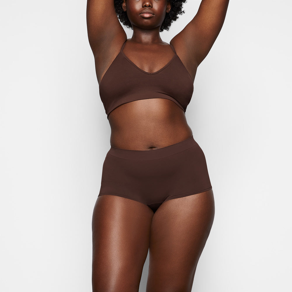 Skims SOFT SMOOTHING Boy Short Chocola | 01BXTVWDS