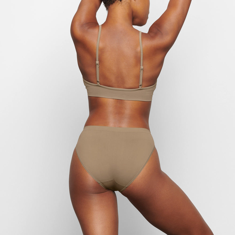Skims SOFT SMOOTHING Brief Abrikoos | 79LZSEONU