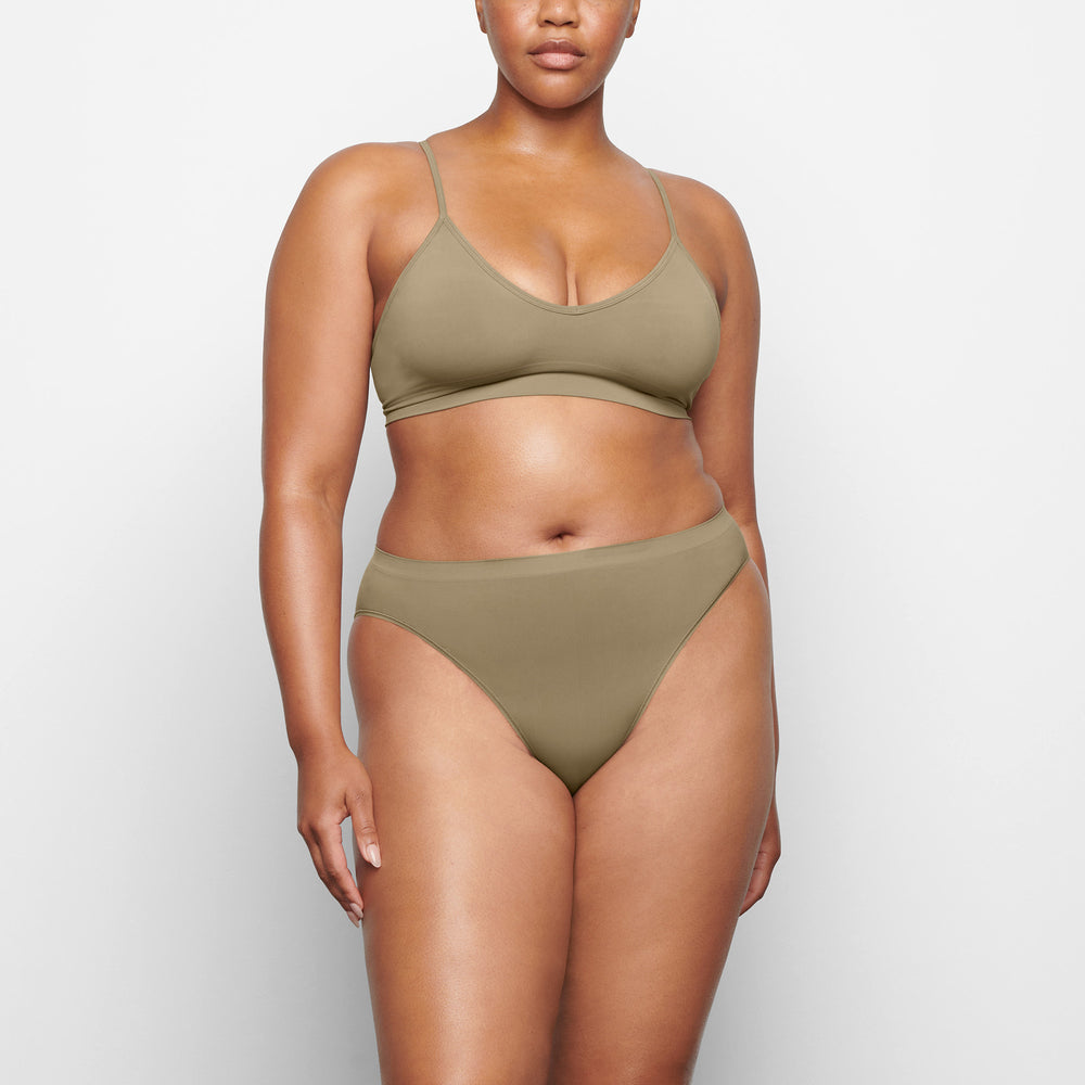 Skims SOFT SMOOTHING Brief Groen | 76AJSIBMQ