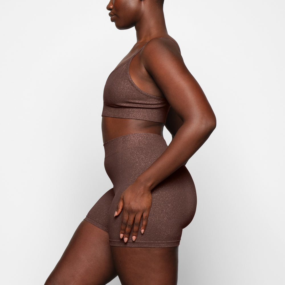 Skims SOFT SMOOTHING SHINE Korte Broek Chocola | 23RCDYJKZ