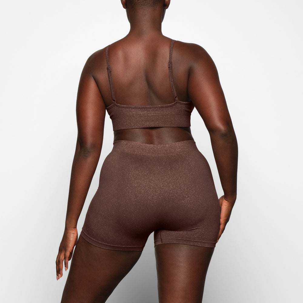 Skims SOFT SMOOTHING SHINE Korte Broek Chocola | 23RCDYJKZ