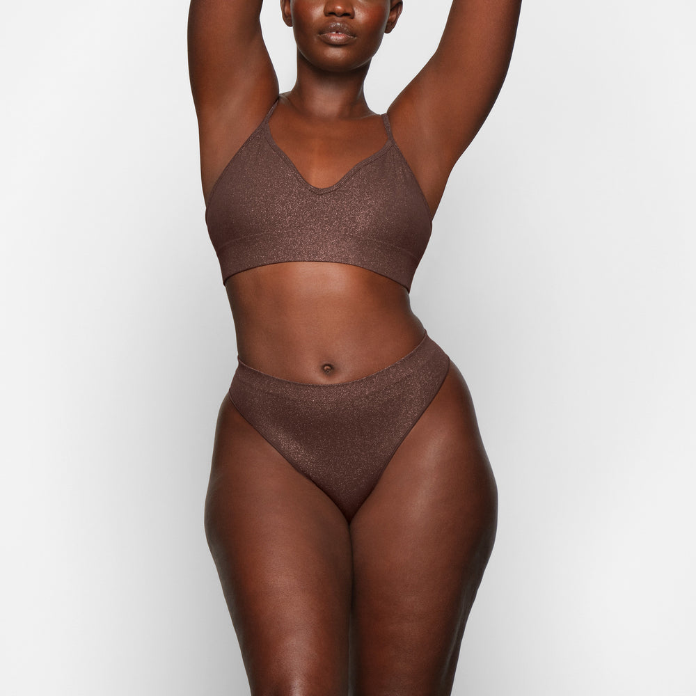 Skims SOFT SMOOTHING SHINE Thong Chocola | 73TZAYCPN