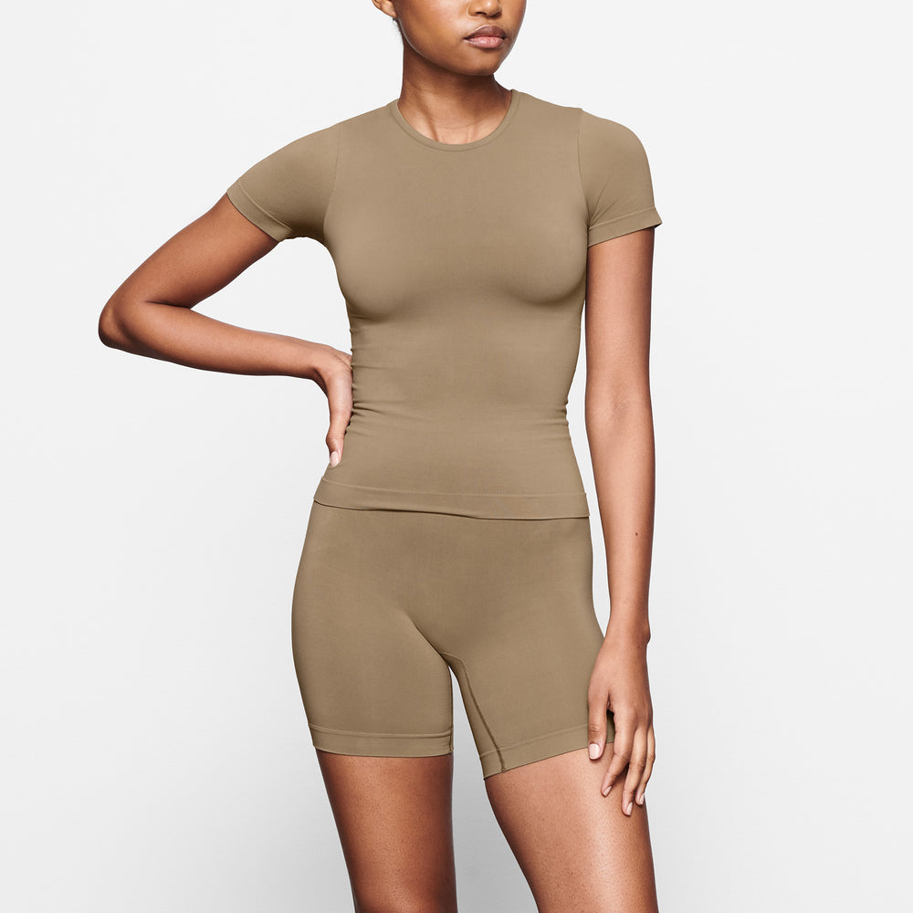 Skims SOFT SMOOTHING T-shirt Abrikoos | 51KXWDQAG