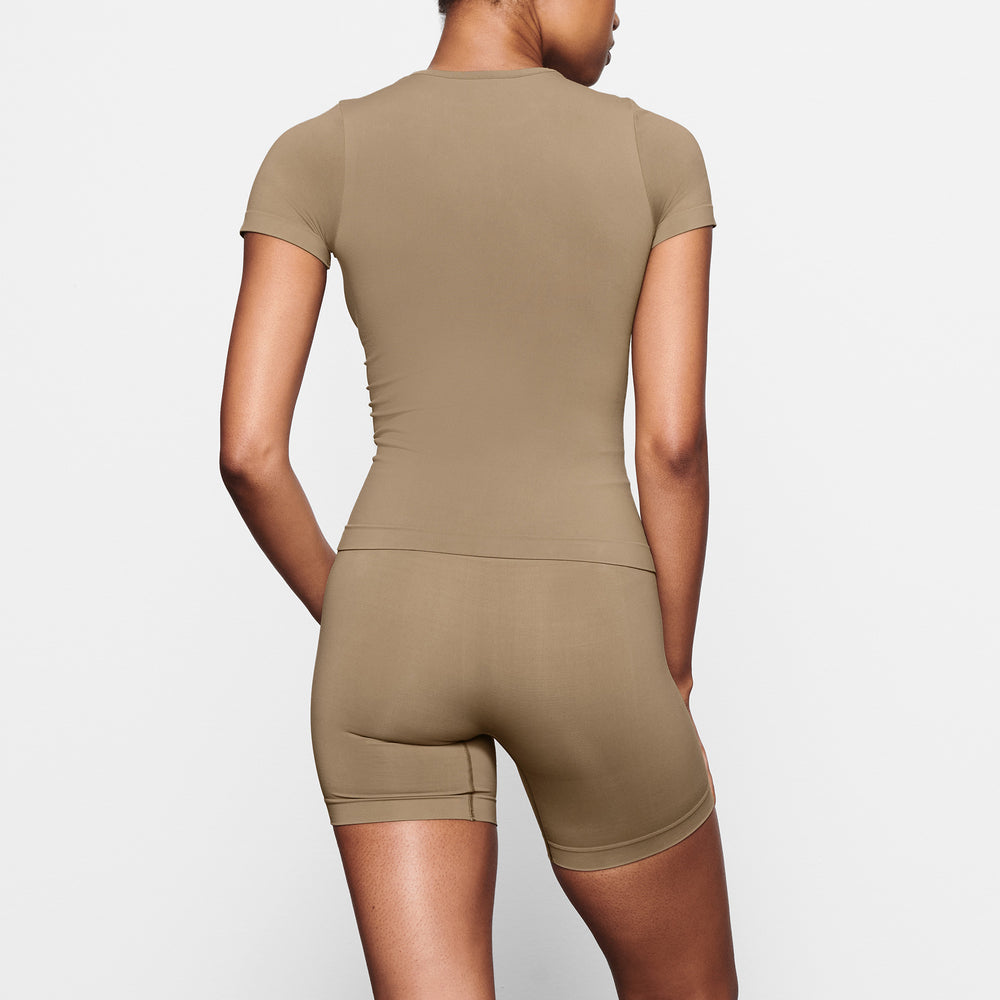 Skims SOFT SMOOTHING T-shirt Abrikoos | 51KXWDQAG