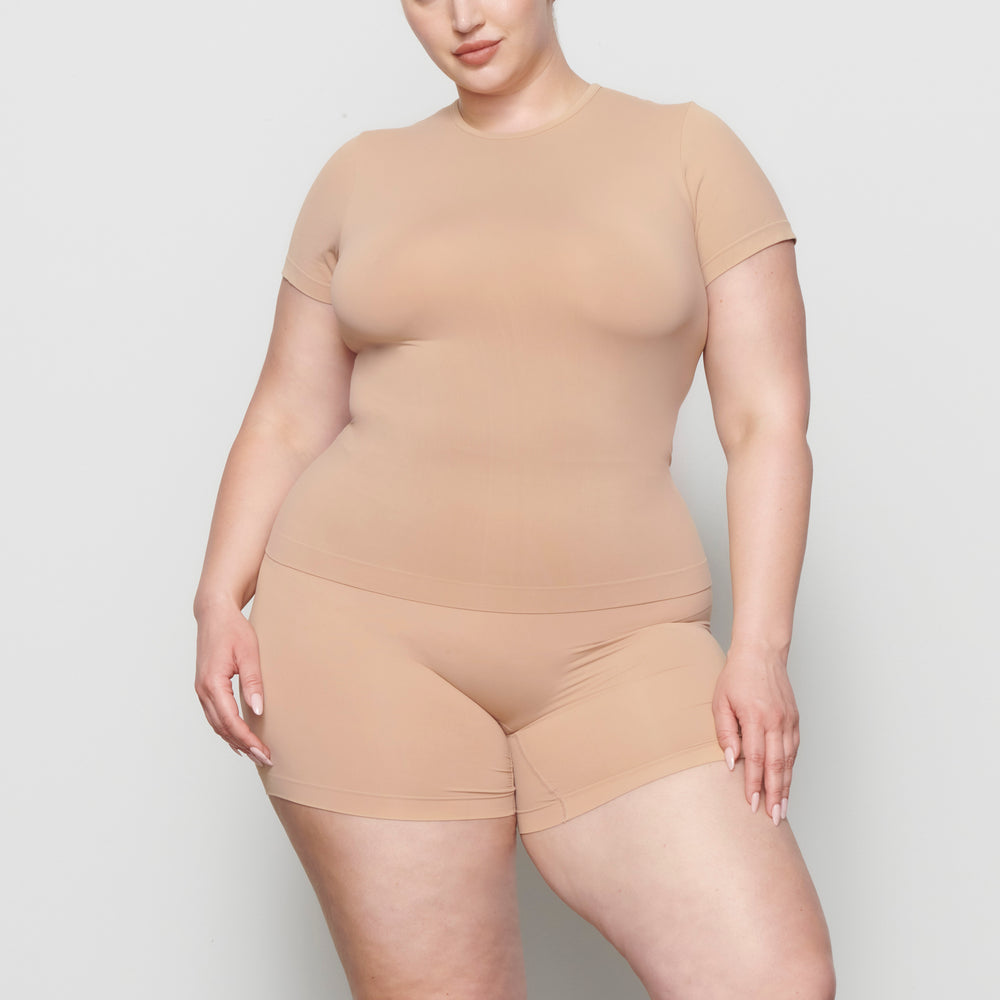 Skims SOFT SMOOTHING T-shirt Beige | 02PGRXSFI