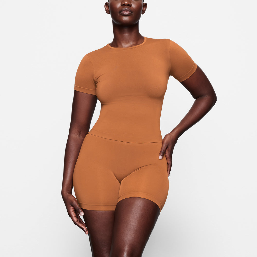 Skims SOFT SMOOTHING T-shirt Koper | 79TABDVIK