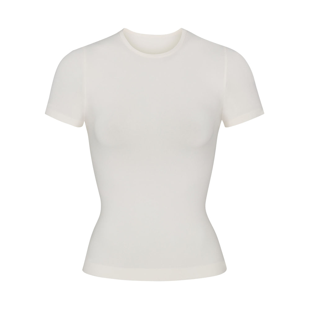 Skims SOFT SMOOTHING T-shirt Wit | 24MRTIWSH