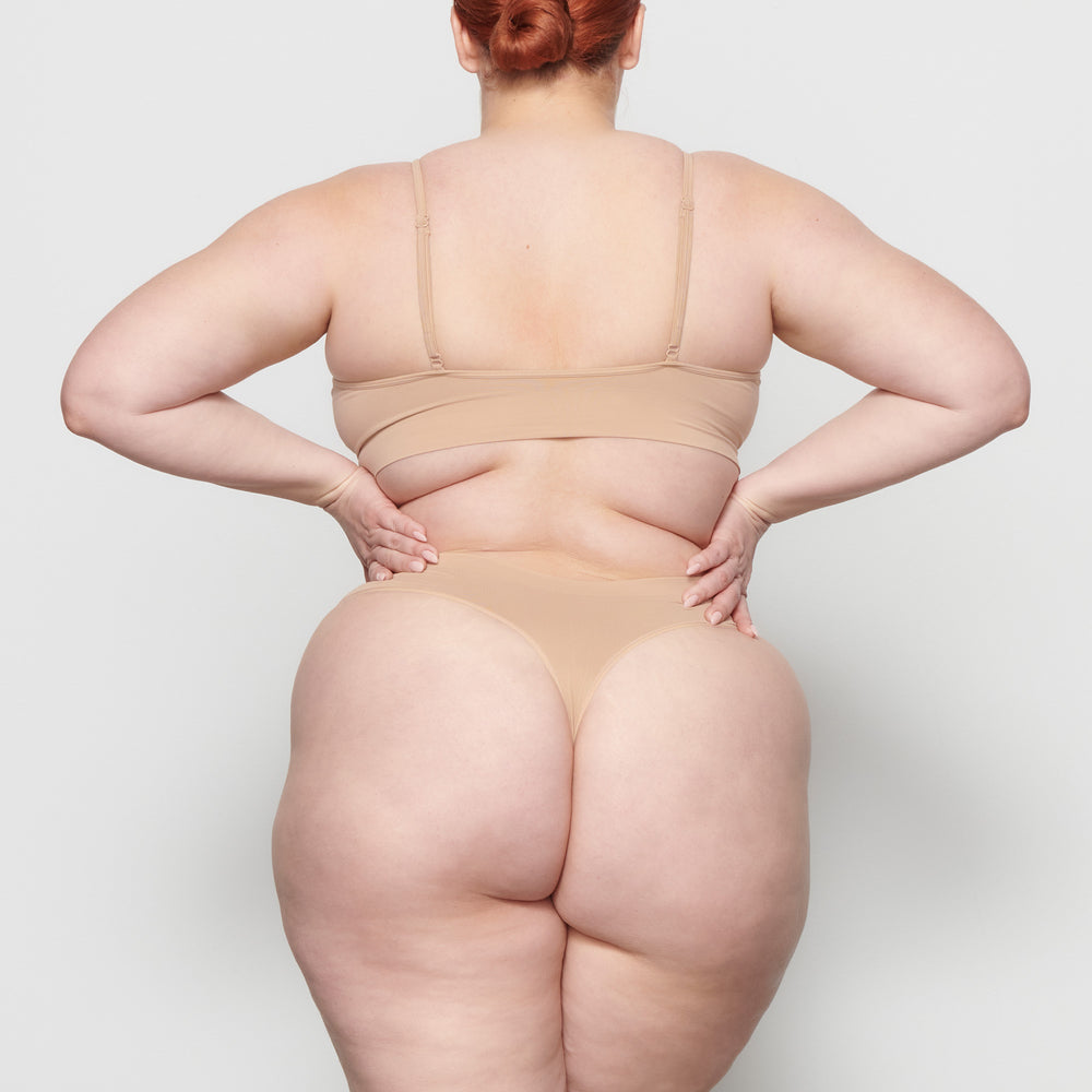 Skims SOFT SMOOTHING Thong Beige | 78NRUTAHL
