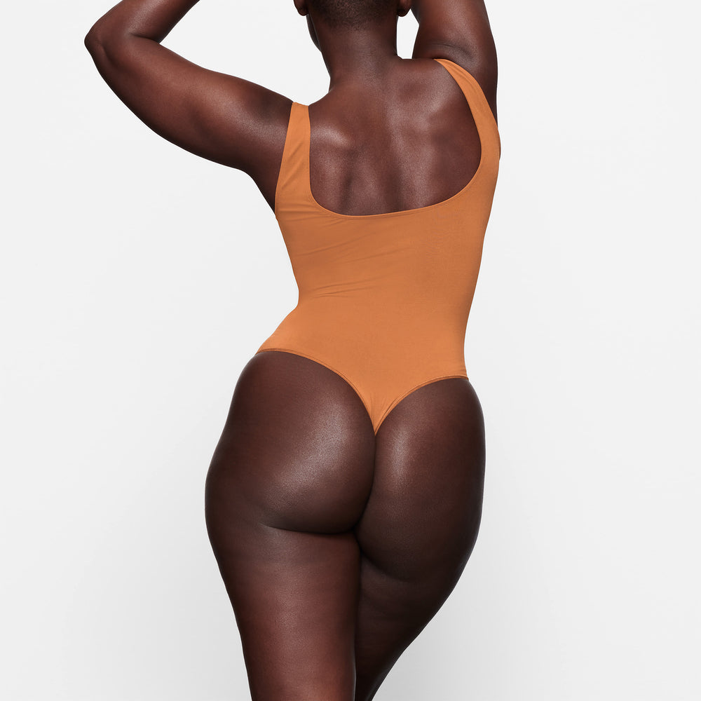 Skims SOFT SMOOTHING Thong Bodysuit Koper | 81DWLTNQI