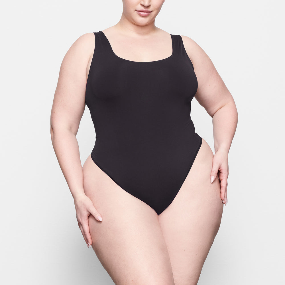 Skims SOFT SMOOTHING Thong Bodysuit Zwart | 31LGPFXEV