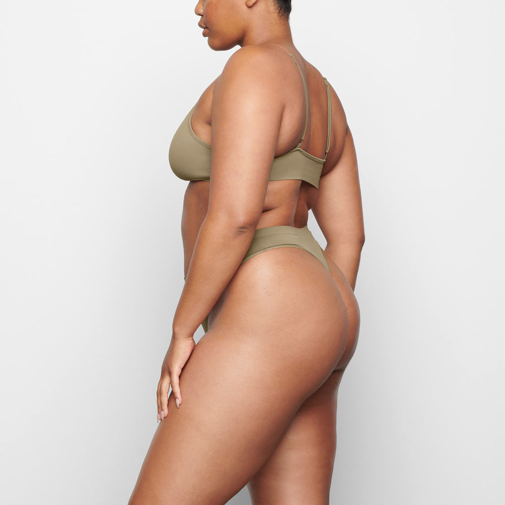 Skims SOFT SMOOTHING Thong Groen | 69LTSNFHV