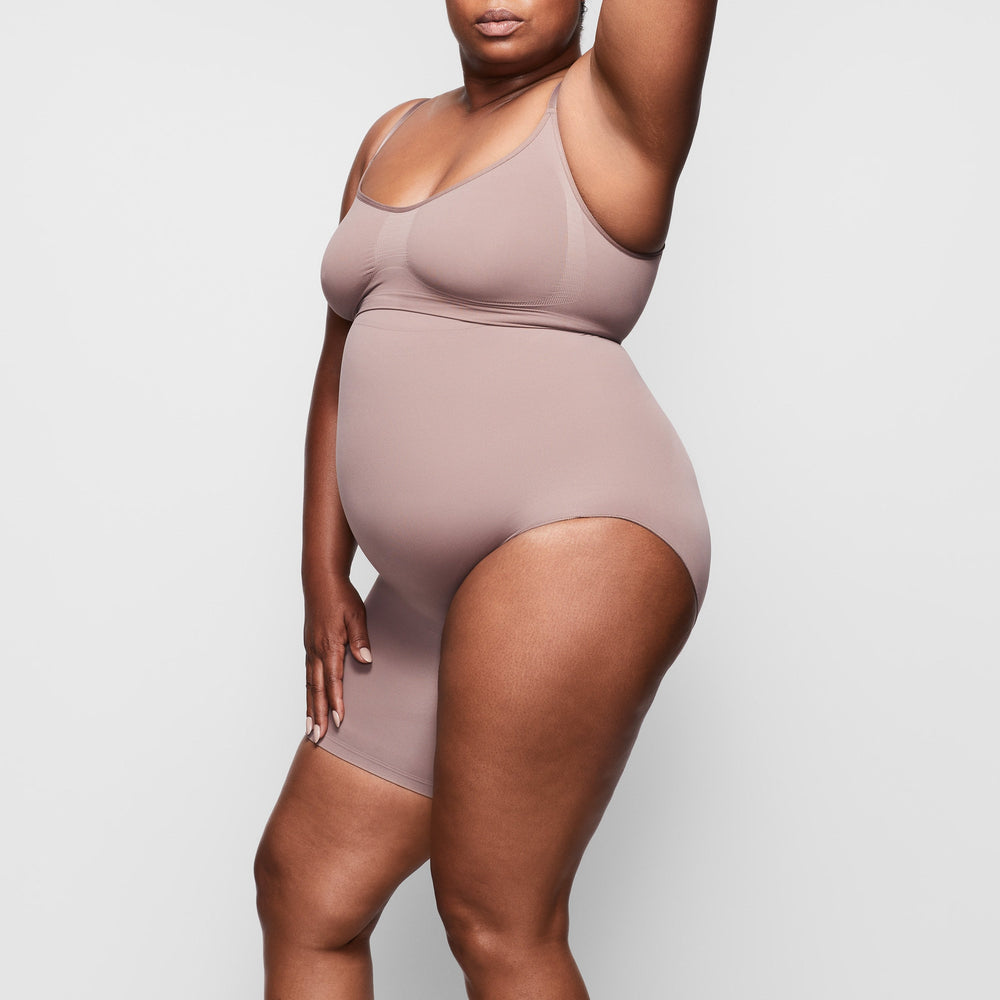 Skims SOLUTION SHORT #1 One Leg Shapewear Bruin | 81ZTVIJKA