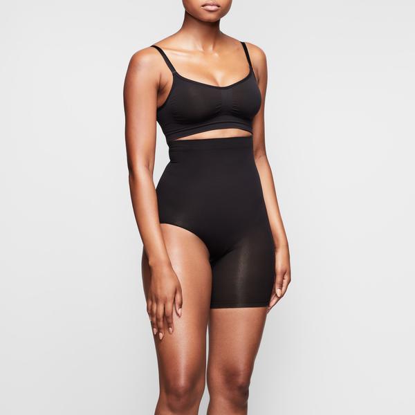 Skims SOLUTION SHORT #2 One Leg Shapewear Zwart | 64YFWECSQ