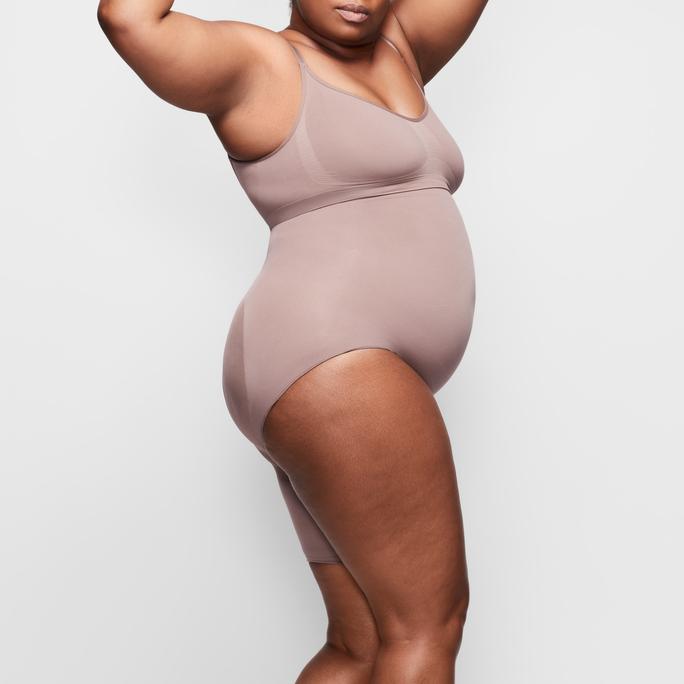 Skims SOLUTION SHORT #2 One Leg Shapewear Bruin | 97LVUEAOF