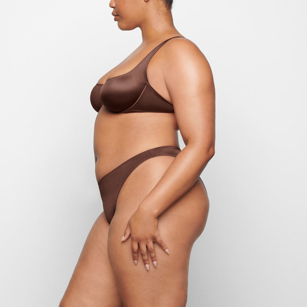 Skims STRETCH SATIN SCOOP Underwire Bra Chocola | 21OJWDNUC