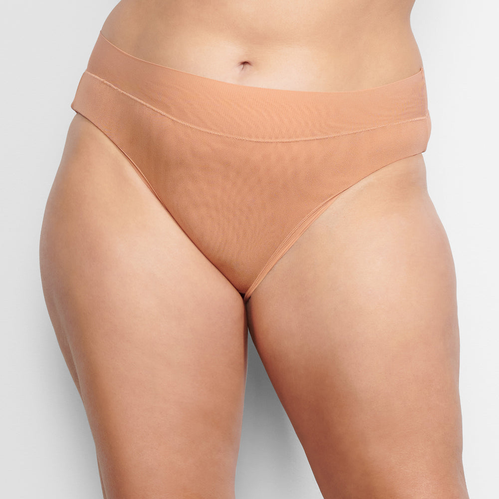 Skims SUMMER MESH Brief Beige | 85BINCXRE