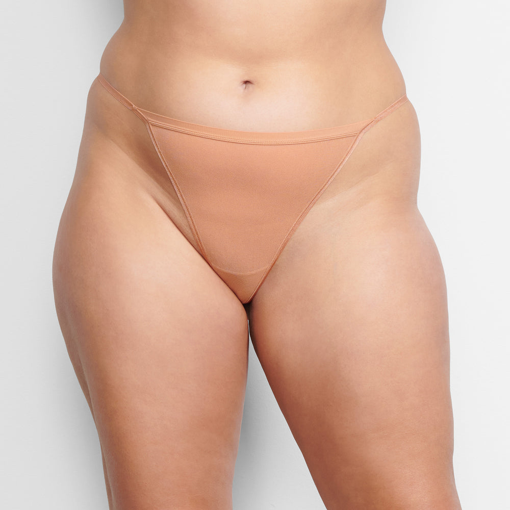 Skims SUMMER MESH STRING Thong Beige | 82DBSKXAE